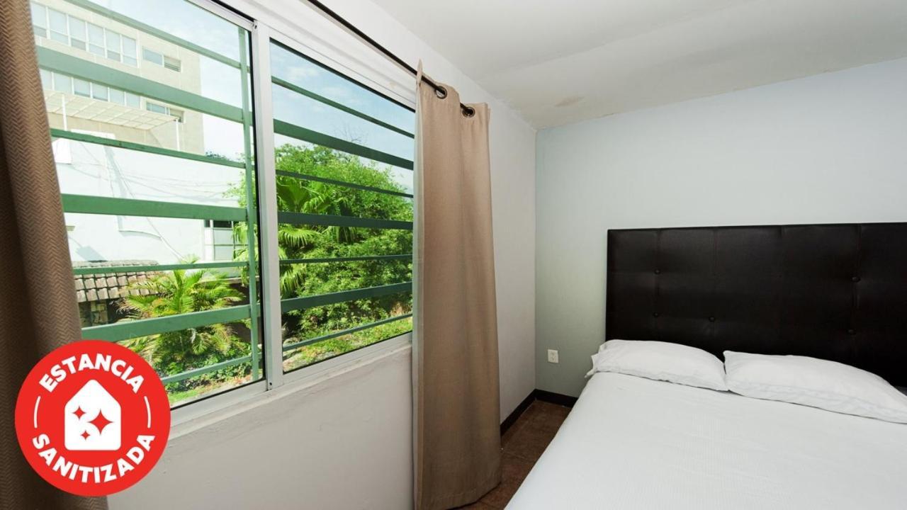 Econosuites Монтеррей Екстер'єр фото